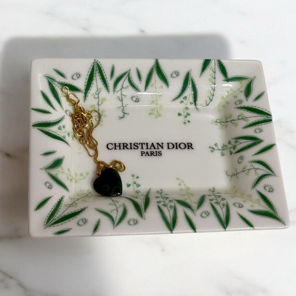 Malachite Heart Necklace - Picture 5 of 10